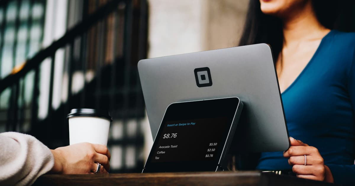 Stylists Advocate for Creative Fine Jewellery Pairings to Elevate Everyday Fashion